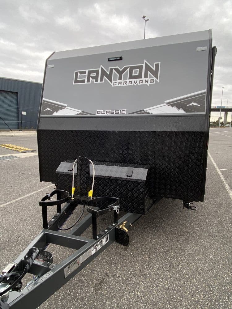 Classic — Front — toolbox on the A-frame