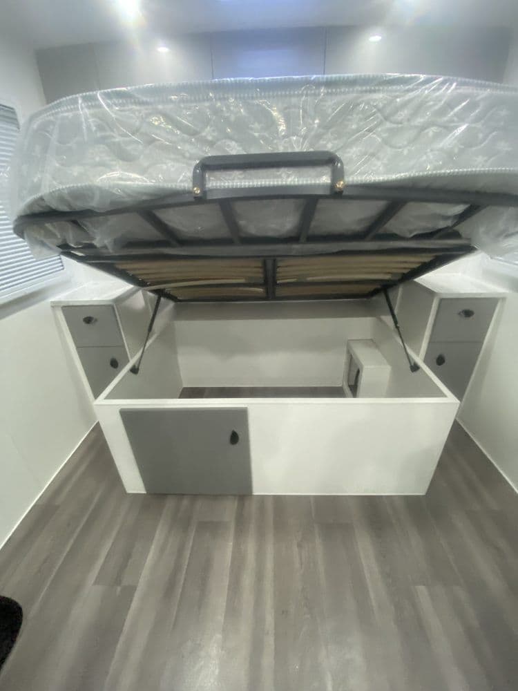 Classic — Lift-up bed — storage underneath