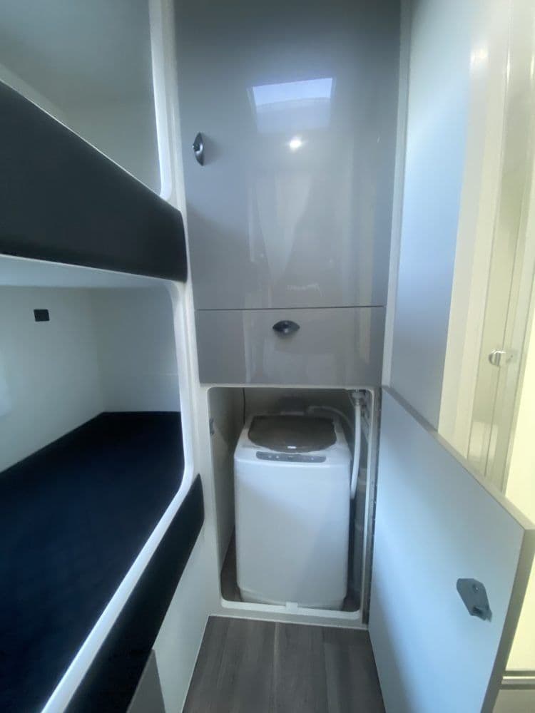 Classic — Bunks + washing machine cabinet