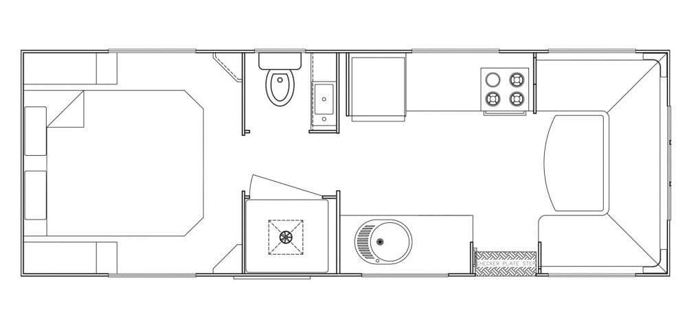 Summit floorplan — queen bed front, ensuite and kitchen centre, club lounge rear