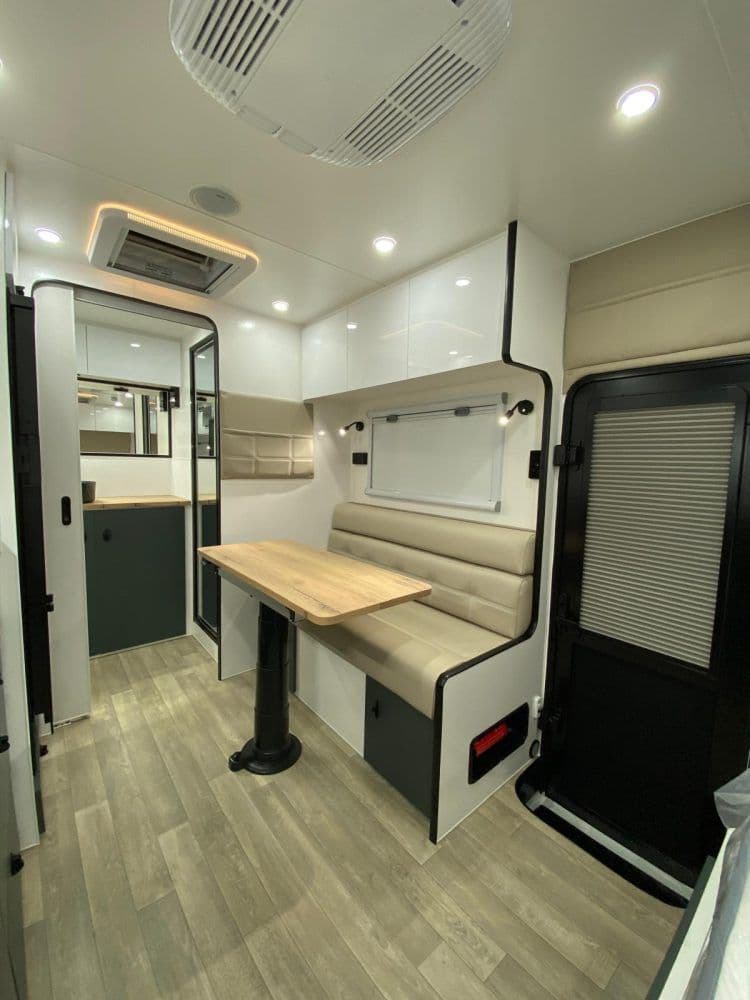 Viking — Café-style lounge and table